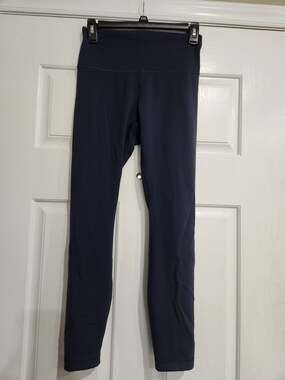 Lululemon Wunder Train High-Rise Tight 25" size 8